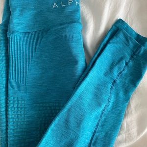 ALPHALETE HALO LEGGINGS!